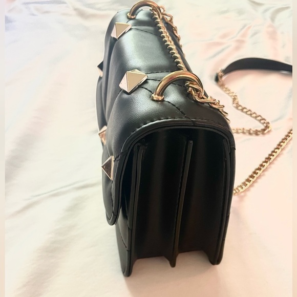 NWOT Faux leather studded bag - Picture 6 of 6